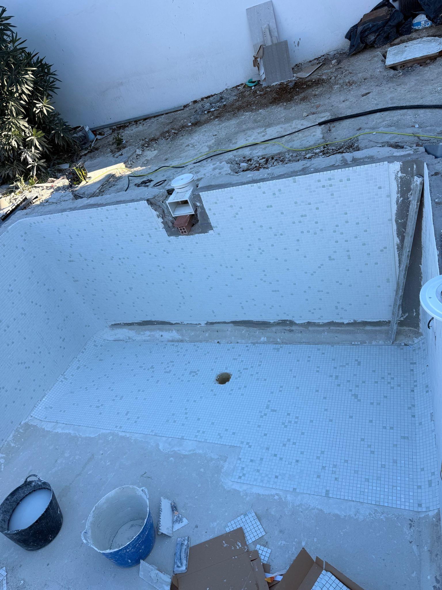 Piscina Buenas Noches 4